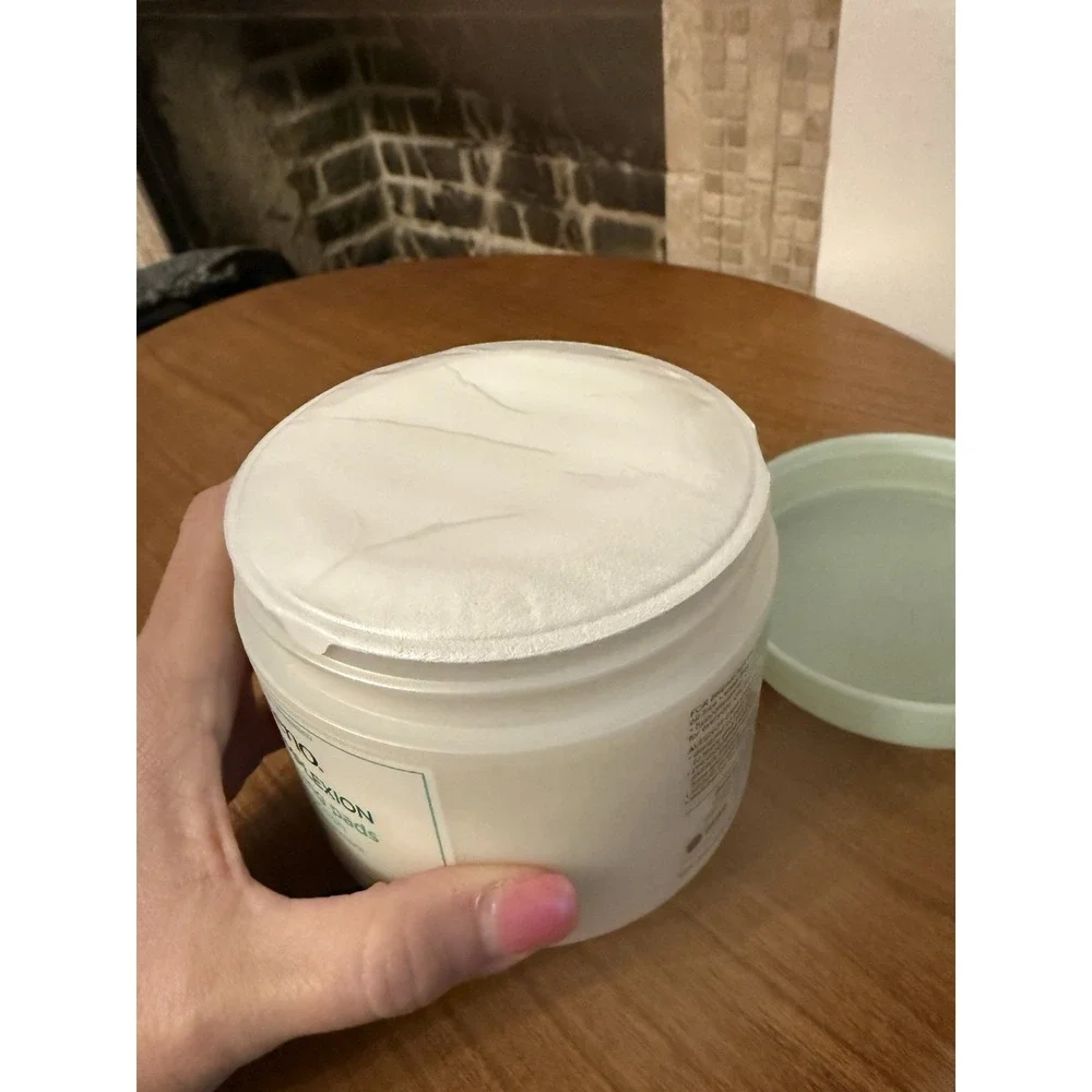 Aveeno Clear Complexion DAILY‎ CLEANSING PADS 28 Pads SEALED *Discontinued*